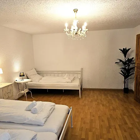 Apartment Apartmenthaus - *