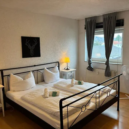 아파트 Apartmenthaus - Mackenbach